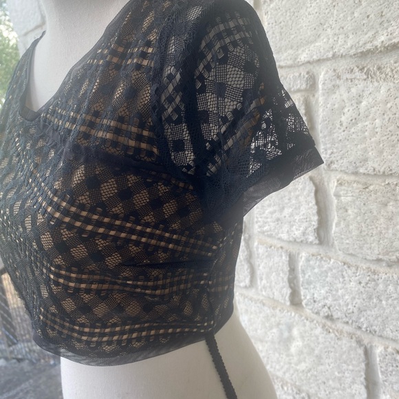 BCBG Maxazaria Vicky Crop Top / Size Small - Picture 8 of 13